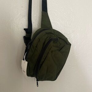 Baggu Fanny Pack NWT